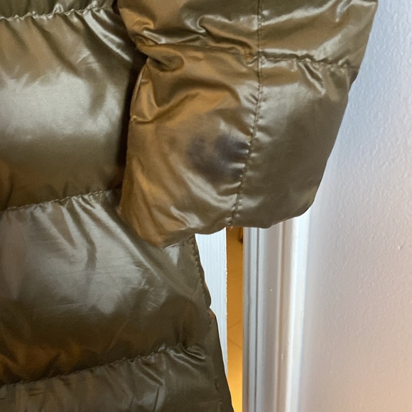 Andrew Marc long olive green puffer coat with furred hood. Zipper, snaps. Med - Picture 7 of 7